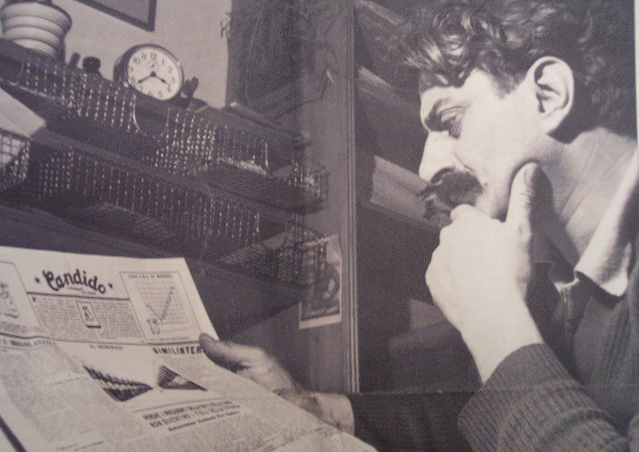 Giovanni Guareschi al lavoro col suo giornale Candido
